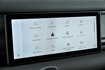 2024 Land Rover Defender 110 P400 X-Dynamic SE   - Photo 36 - Joliet, IL 60435