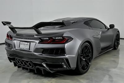 2023 Chevrolet Corvette Z06 3LZ-FRESH SATIN WRAP   - Photo 12 - Joliet, IL 60435