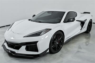 2024 Chevrolet Corvette Z06   - Photo 6 - Joliet, IL 60435