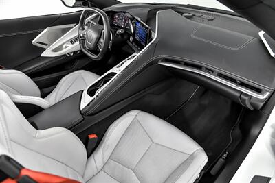 2021 Chevrolet Corvette Stingray   - Photo 18 - Joliet, IL 60435