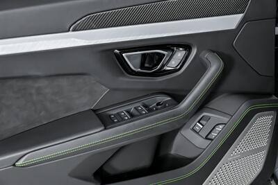 2022 Lamborghini Urus   - Photo 18 - Joliet, IL 60435