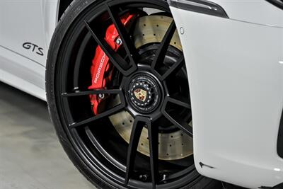 2023 Porsche 911 Targa 4 GTS   - Photo 4 - Joliet, IL 60435