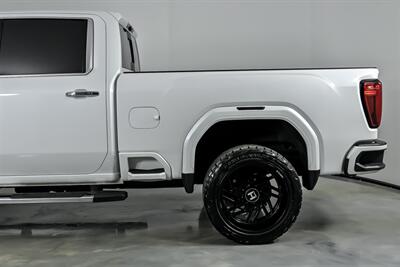 2021 GMC Sierra 2500 Denali   - Photo 9 - Joliet, IL 60435