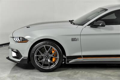 2021 Ford Mustang Mach 1   - Photo 7 - Joliet, IL 60435