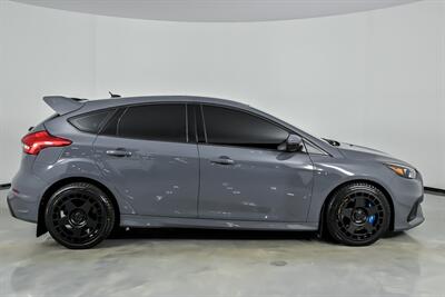 2016 Ford Focus RS   - Photo 14 - Joliet, IL 60435