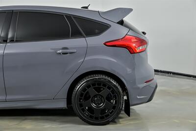 2016 Ford Focus RS   - Photo 9 - Joliet, IL 60435