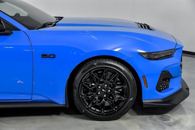 2024 Ford Mustang GT Premium   - Photo 15 - Joliet, IL 60435