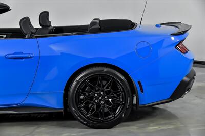 2024 Ford Mustang GT Premium   - Photo 9 - Joliet, IL 60435