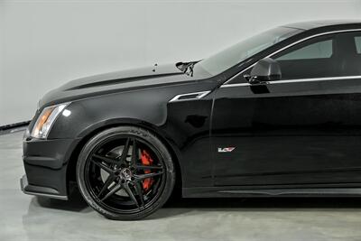 2011 Cadillac CTS   - Photo 7 - Joliet, IL 60435