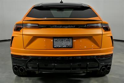 2022 Lamborghini Urus PEARL CAPSULE-CARBON INT & EXT-REAR EXEC SEATING - Photo 11 - Joliet, IL 60435