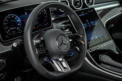 2025 Mercedes-Benz AMG C 43   - Photo 26 - Joliet, IL 60435