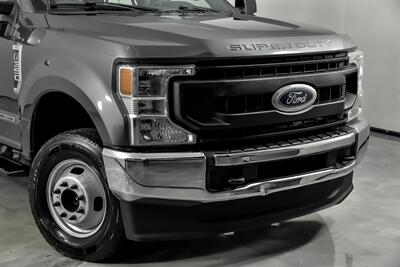 2022 Ford F-350 Super Duty XL   - Photo 3 - Joliet, IL 60435