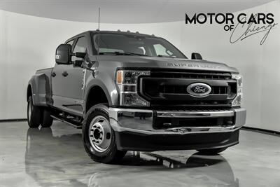 2022 Ford F-350 Super Duty XL   - Photo 1 - Joliet, IL 60435