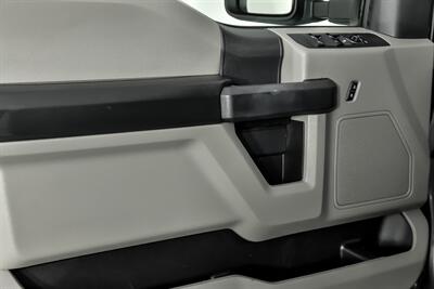 2022 Ford F-350 Super Duty XL   - Photo 19 - Joliet, IL 60435