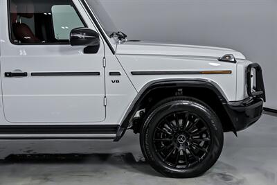 2023 Mercedes-Benz G 550-MASSIVE $165K MSRP-EXCLUSIVE INTERIOR   - Photo 15 - Joliet, IL 60435