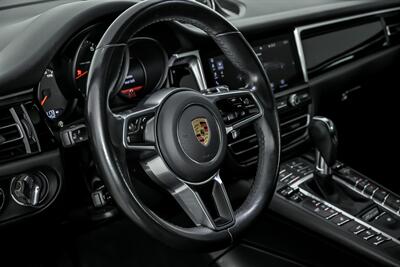 2021 Porsche Macan   - Photo 25 - Joliet, IL 60435