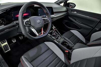 2024 Volkswagen Golf GTI 380 Autobahn   - Photo 19 - Joliet, IL 60435
