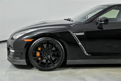 2013 Nissan GT-R Premium - Photo 7 - Joliet, IL 60435