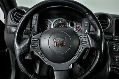2013 Nissan GT-R Premium - Photo 27 - Joliet, IL 60435