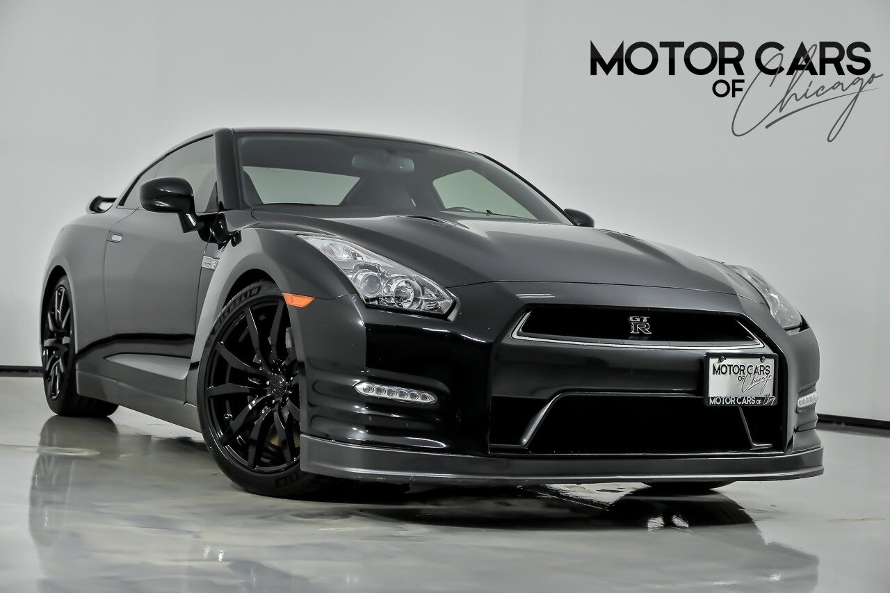 2013 Nissan GT-R GT-R Premium's photo