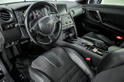 2013 Nissan GT-R Premium - Photo 20 - Joliet, IL 60435