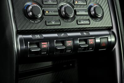 2013 Nissan GT-R Premium - Photo 33 - Joliet, IL 60435