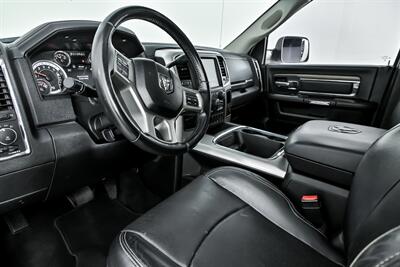2017 RAM 3500 Laramie   - Photo 19 - Joliet, IL 60435