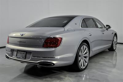 2020 Bentley Flying Spur W12   - Photo 12 - Joliet, IL 60435