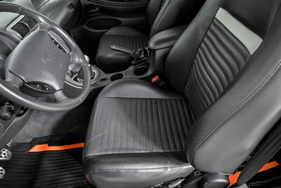 2004 Ford Mustang Mach 1 Premium - Photo 20 - Joliet, IL 60435