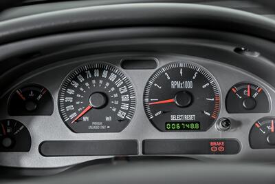 2004 Ford Mustang Mach 1 Premium - Photo 25 - Joliet, IL 60435