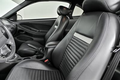 2004 Ford Mustang Mach 1 Premium - Photo 21 - Joliet, IL 60435