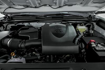2021 Toyota Tacoma TRD Off-Road   - Photo 17 - Joliet, IL 60435