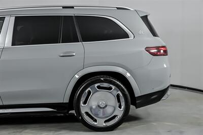2025 Mercedes-Benz GLS Mercedes-Maybach GLS 600 4MATIC-HUGE $210K MSRP - Photo 9 - Joliet, IL 60435