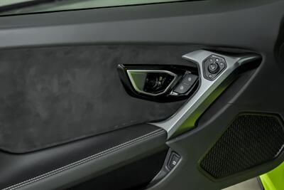 2021 Lamborghini Huracan EVO - Photo 13 - Joliet, IL 60435