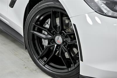 2014 Chevrolet Corvette Stingray   - Photo 4 - Joliet, IL 60435