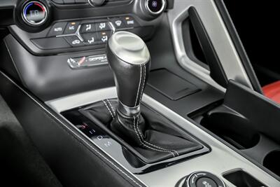 2014 Chevrolet Corvette Stingray   - Photo 38 - Joliet, IL 60435