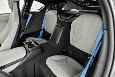 2015 BMW i8 -FRESH WRAP!   - Photo 21 - Joliet, IL 60435