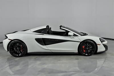 2020 McLaren 570S Spider   - Photo 14 - Joliet, IL 60435