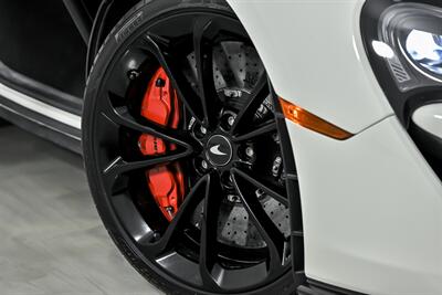 2020 McLaren 570S Spider   - Photo 4 - Joliet, IL 60435