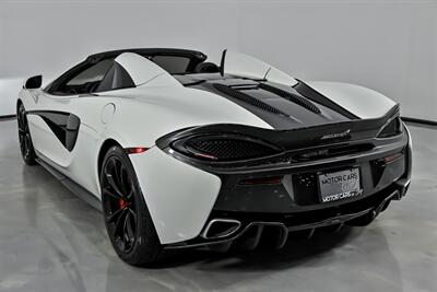 2020 McLaren 570S Spider   - Photo 10 - Joliet, IL 60435
