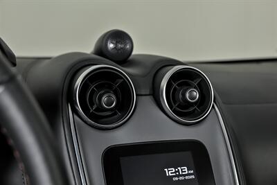 2020 McLaren 570S Spider   - Photo 33 - Joliet, IL 60435