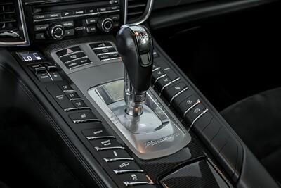 2015 Porsche Panamera GTS   - Photo 37 - Joliet, IL 60435