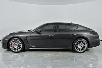 2015 Porsche Panamera GTS   - Photo 8 - Joliet, IL 60435