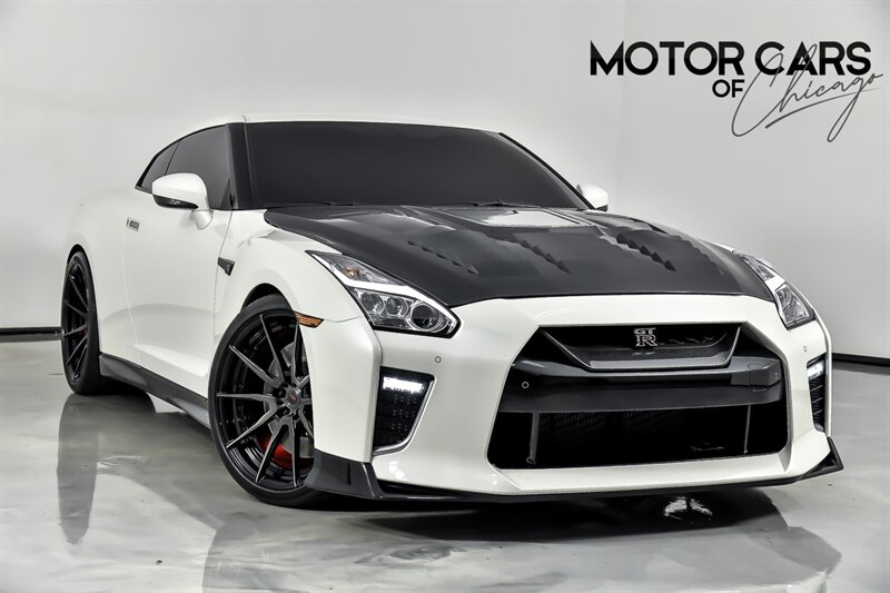 2020 Nissan GT-R Premium  
