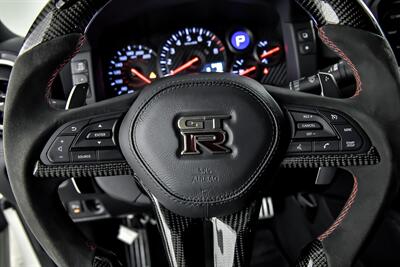 2020 Nissan GT-R Premium   - Photo 27 - Joliet, IL 60435