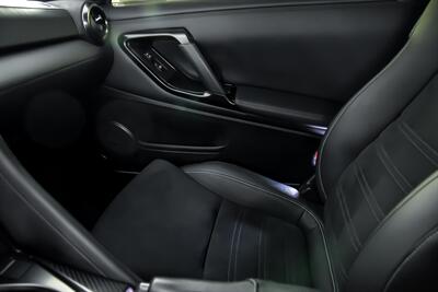 2020 Nissan GT-R Premium   - Photo 38 - Joliet, IL 60435