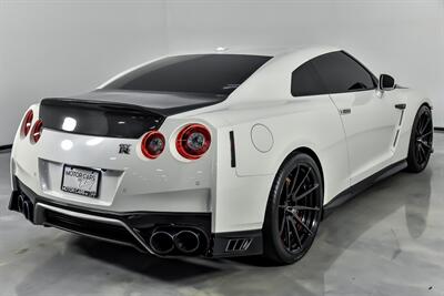 2020 Nissan GT-R Premium   - Photo 10 - Joliet, IL 60435