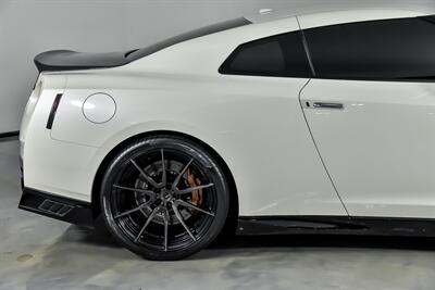 2020 Nissan GT-R Premium   - Photo 11 - Joliet, IL 60435