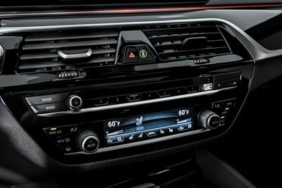 2022 BMW M5 COMPETITION   - Photo 37 - Joliet, IL 60435