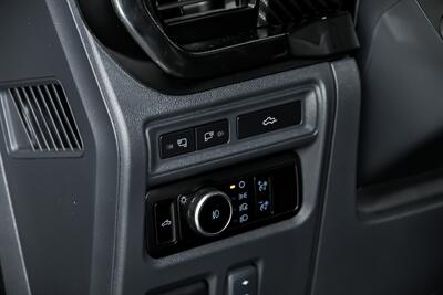 2023 Ford F-150 Raptor   - Photo 28 - Joliet, IL 60435